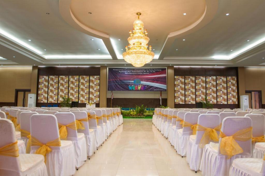 Bahamas Hotel&Resort Belitung Tanjung Pandan Luaran gambar