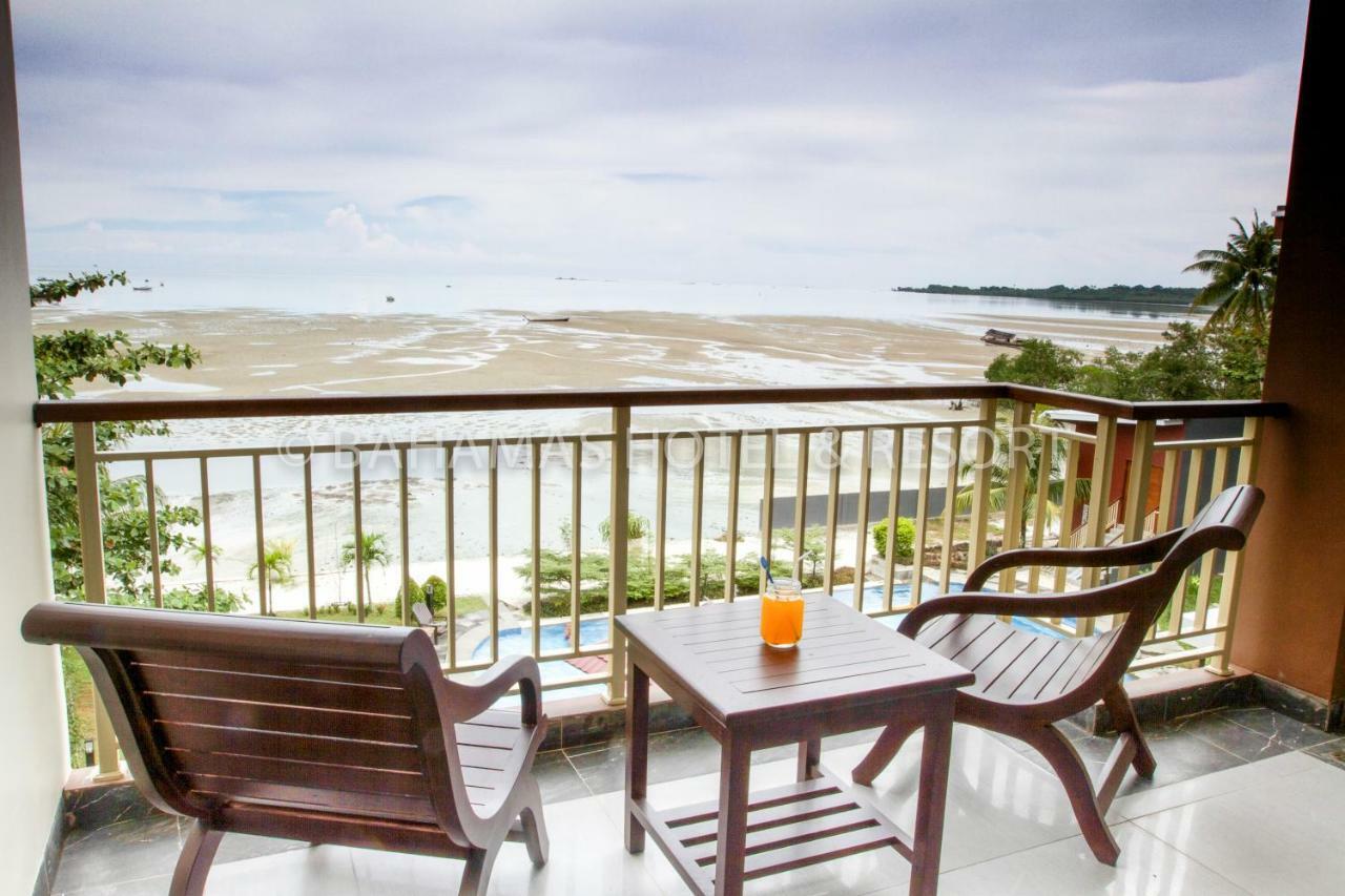 Bahamas Hotel&Resort Belitung Tanjung Pandan Luaran gambar