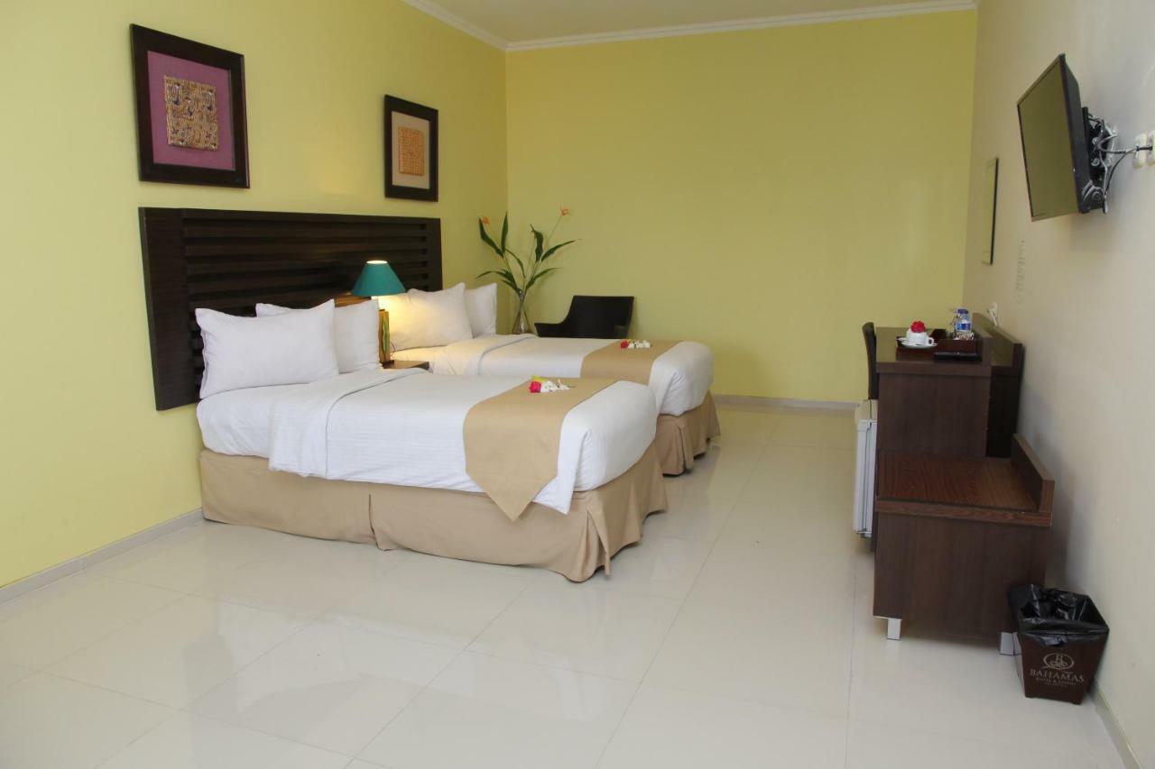 Bahamas Hotel&Resort Belitung Tanjung Pandan Luaran gambar